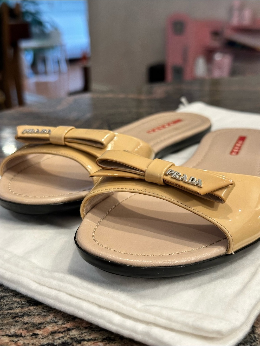 Prada Patent Leather Bow Slide Sandals Nude Beige Size 38 - Picture 10 of 10